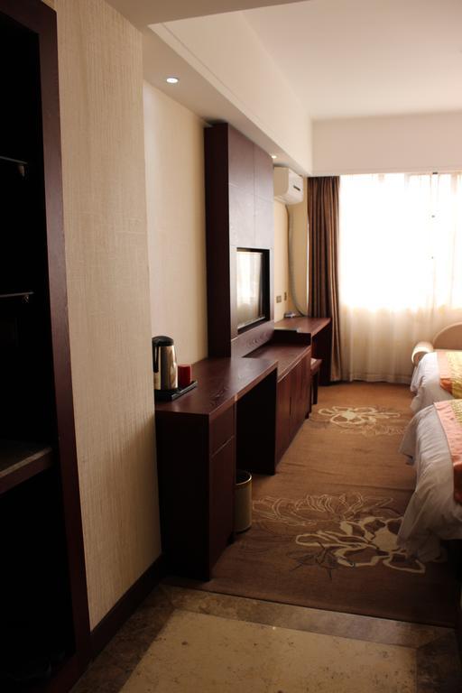Kunming Youlian Hotel Bagian luar foto